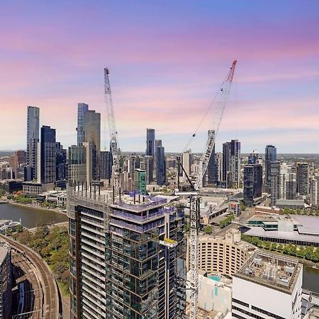 Appartamento New Waterfront Living With Sublime Views 2B1B Melbourne Esterno foto