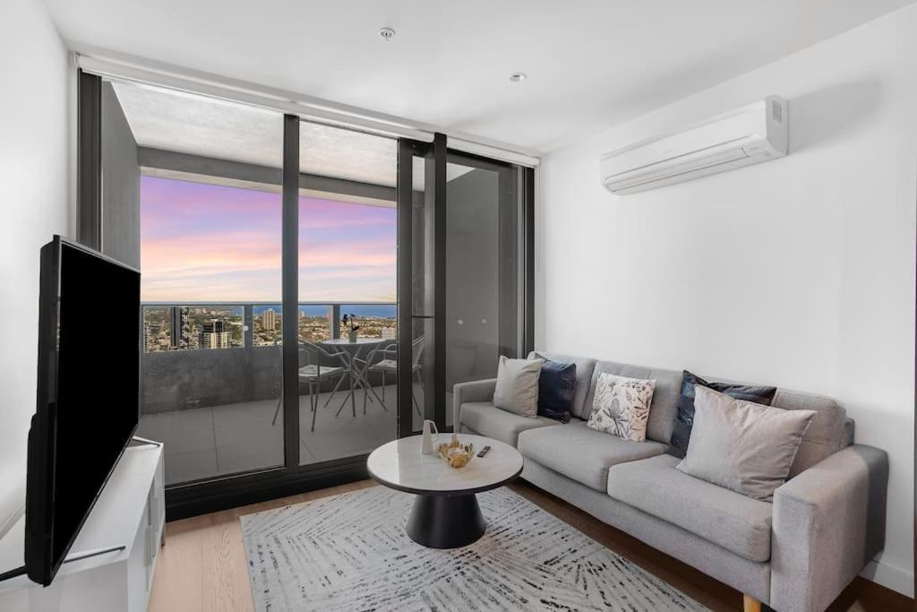 Appartamento New Waterfront Living With Sublime Views 2B1B Melbourne Esterno foto